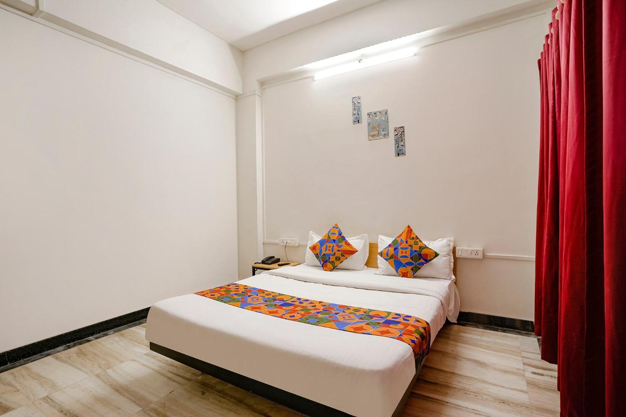 Fabhotel Saubhagya Inn 纳西克 外观 照片