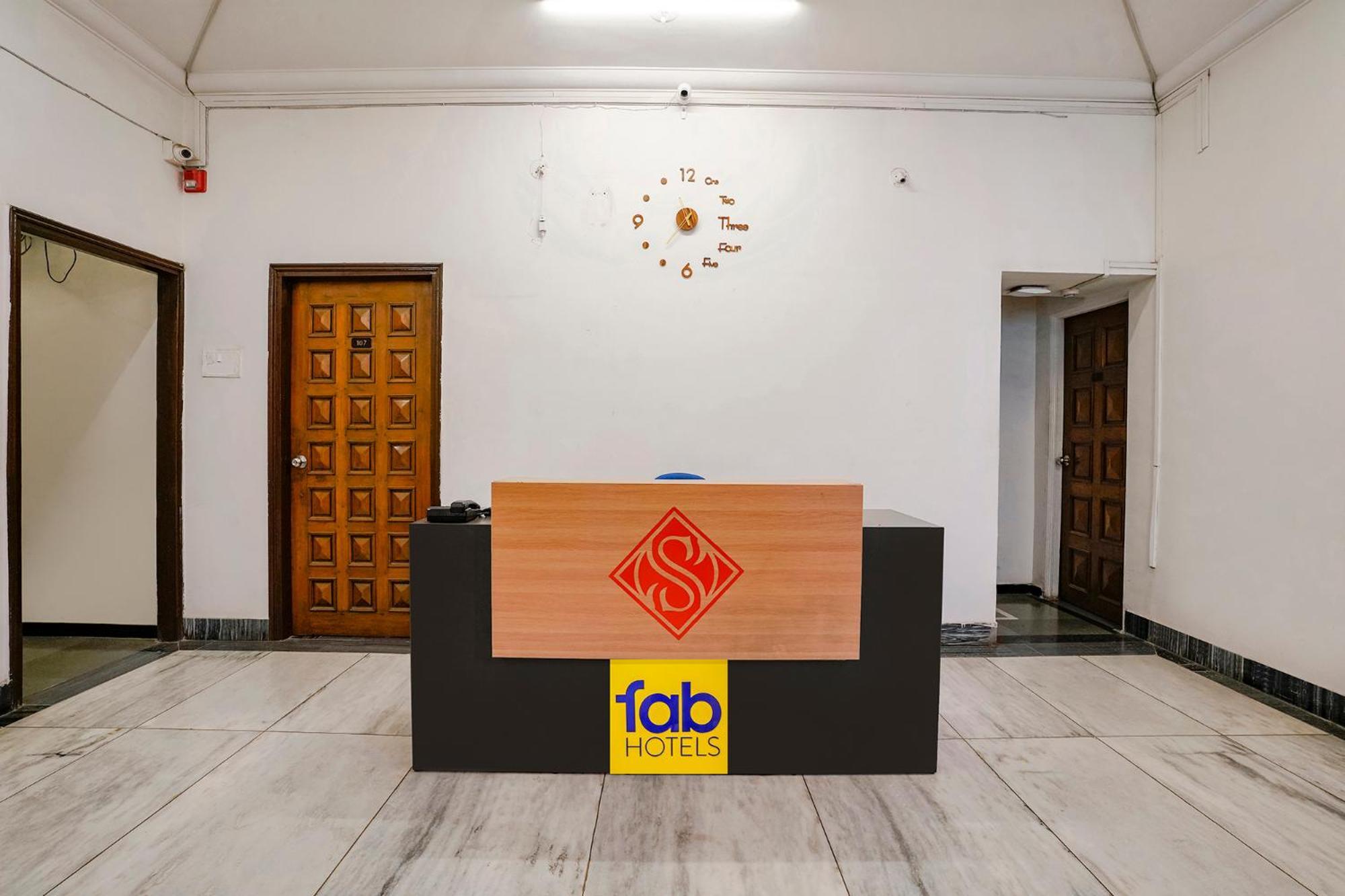 Fabhotel Saubhagya Inn 纳西克 外观 照片