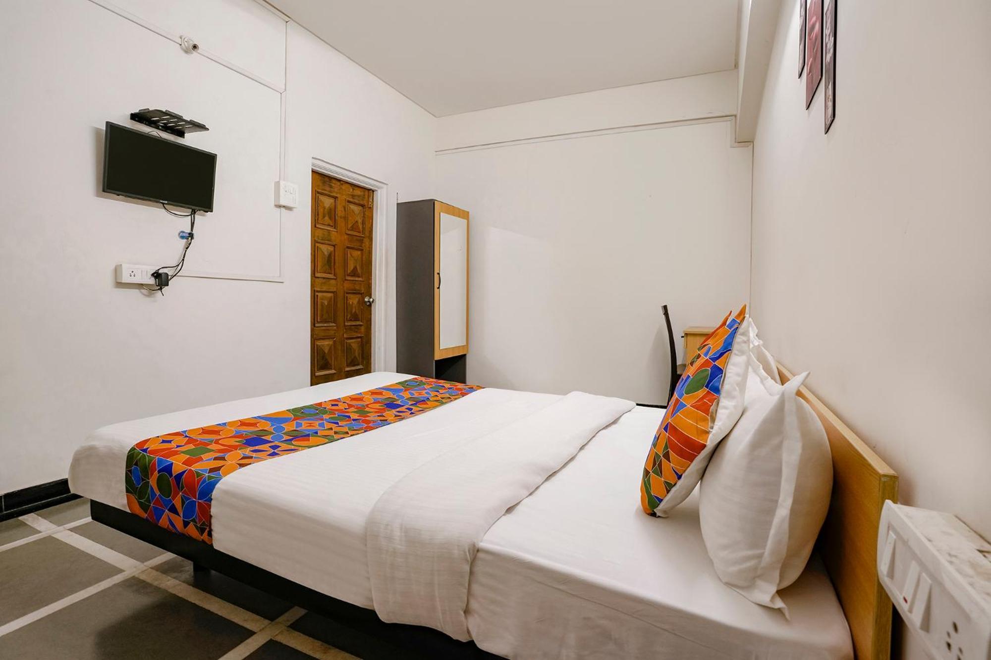 Fabhotel Saubhagya Inn 纳西克 外观 照片