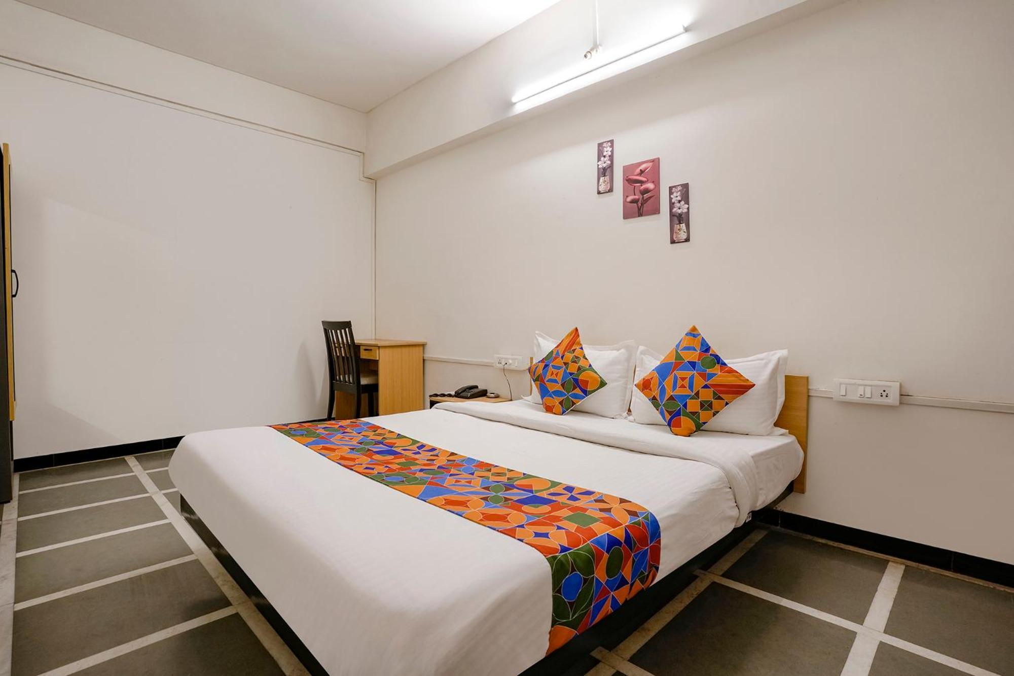 Fabhotel Saubhagya Inn 纳西克 外观 照片